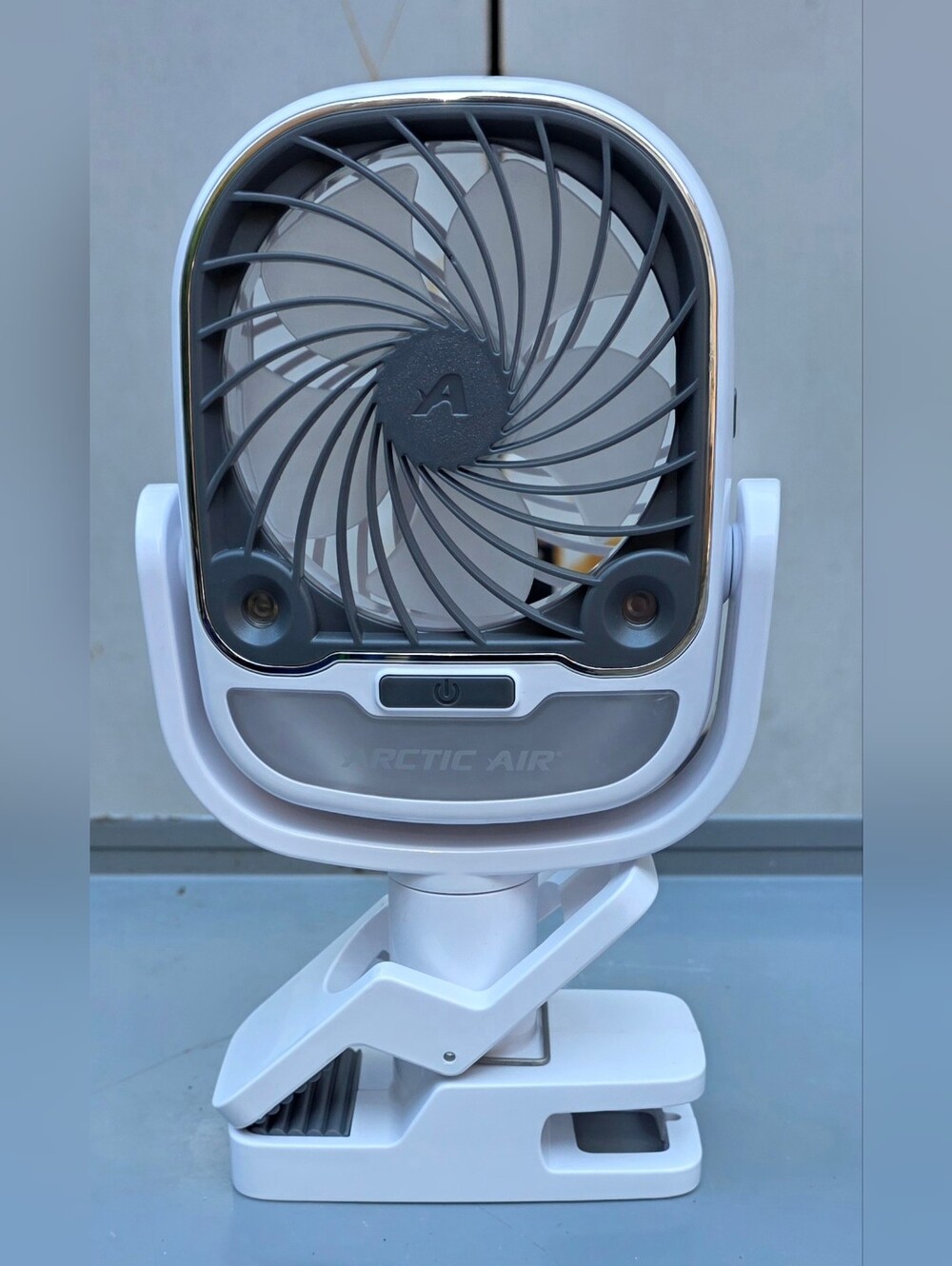 Arctic Air Grip Go Cordless Clamp-On Portable Evaporative Air Cooler Fan